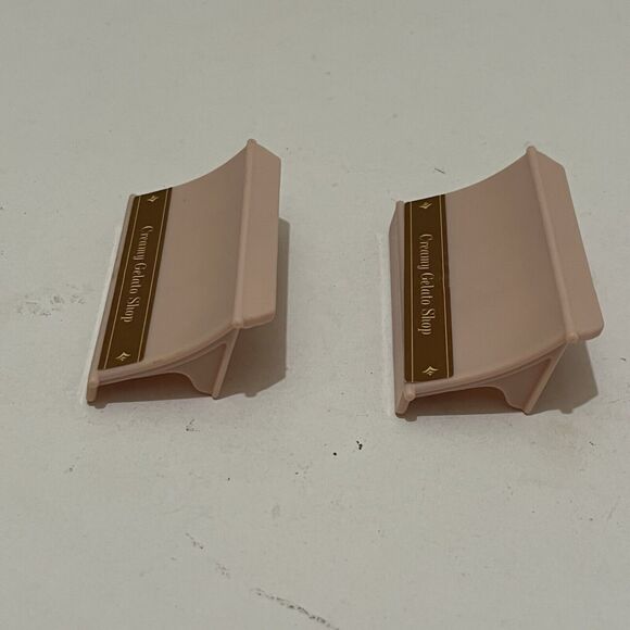 Calico Critters Sylvanian Families Town Series Creamy Gelato Shop Awning 2PC Lot - Picture 4 of 7